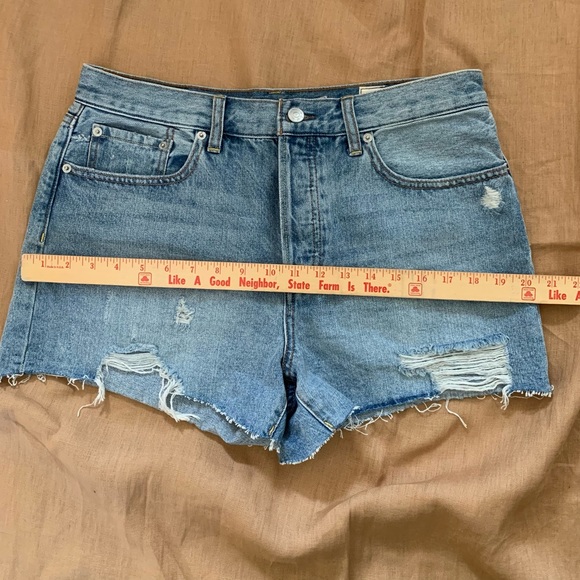 Free people Cut off Distress Jean Shorts - Picture 4 of 8